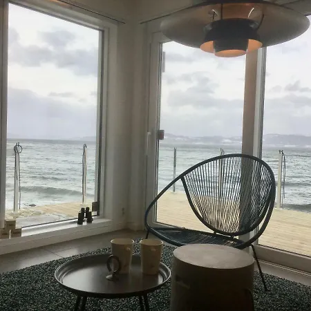 Апартаменты Seaside *